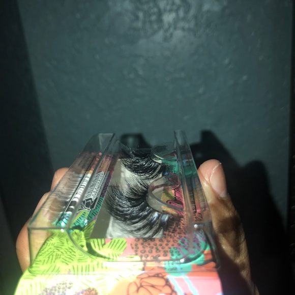 Armika 3D Mink lashes - Picture 3 of 4